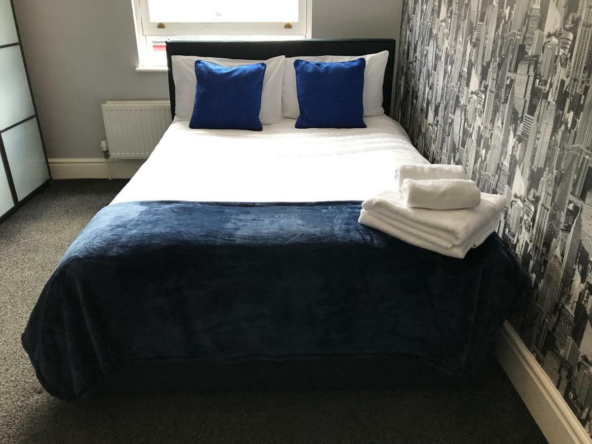 אולדברי Haya Guest House מראה חיצוני תמונה